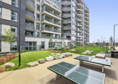 Oaklands Rise Courtyard